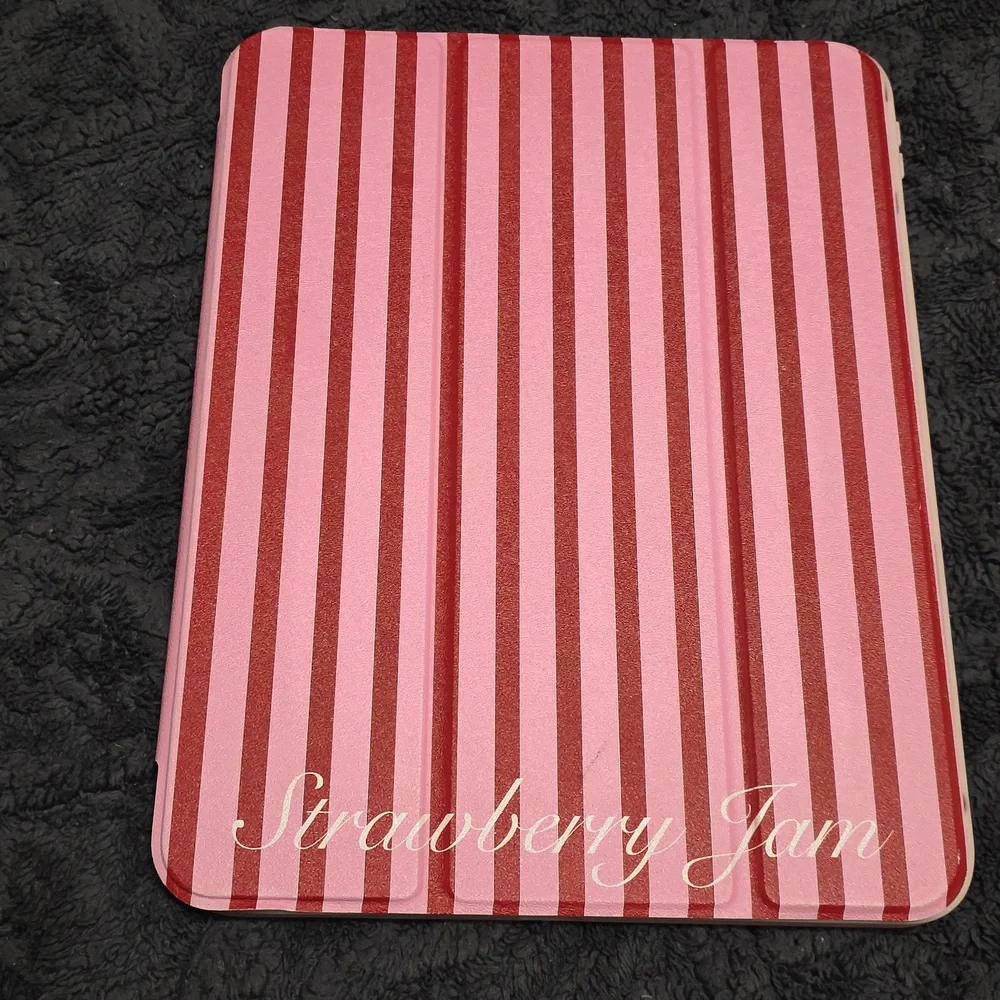 Red & Pink Striped Case Apple ipad 11 Inch M3 2025 M2 2024, ipad Air 5th 2022